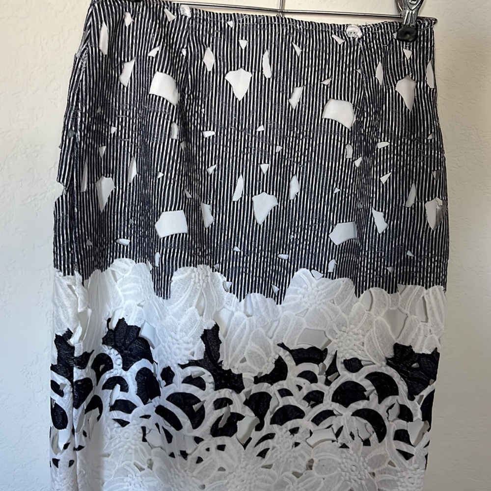 INA BRAND GORGEOUS SKIRT - Picture 2 of 6